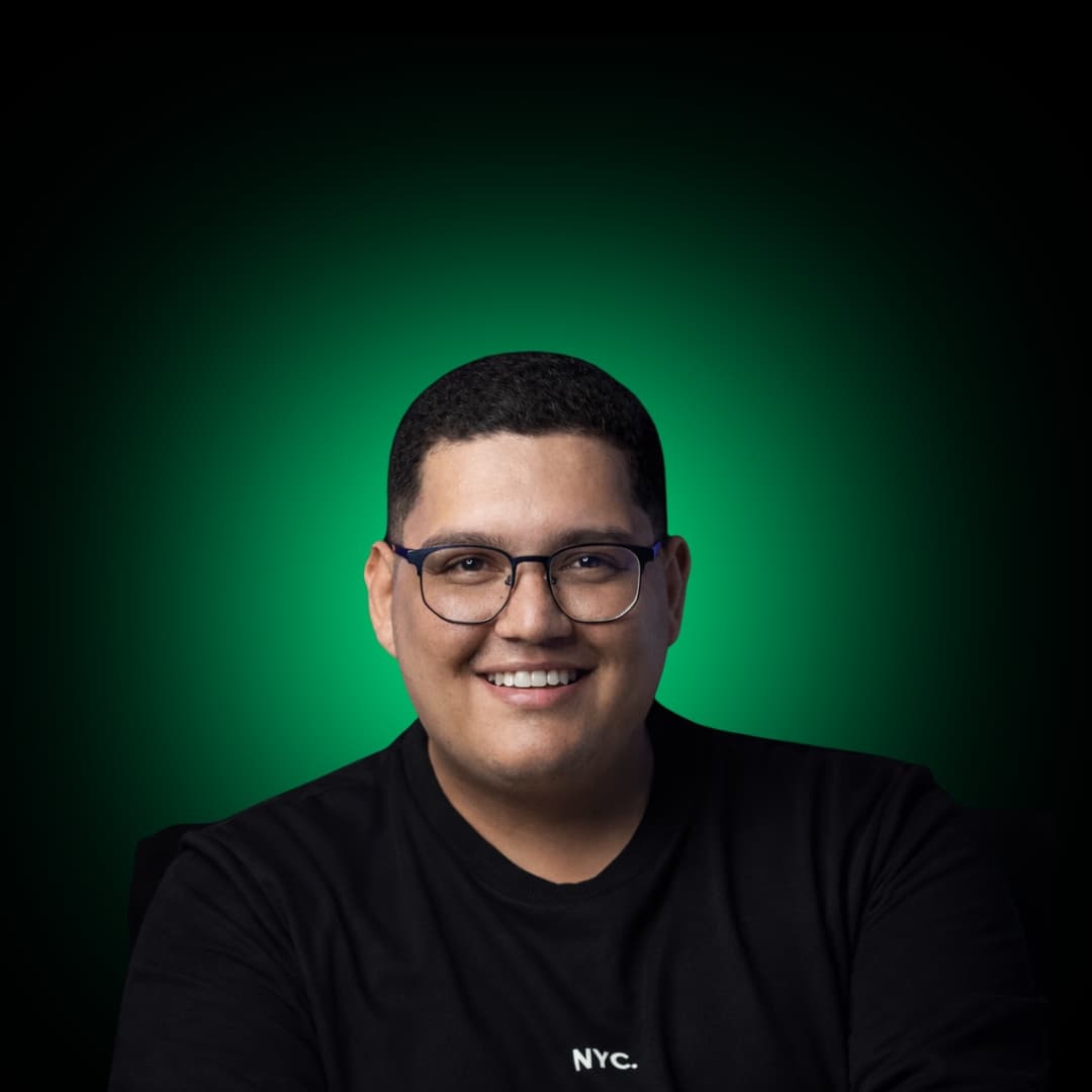 Roberto — Productor estratégico de marca personal